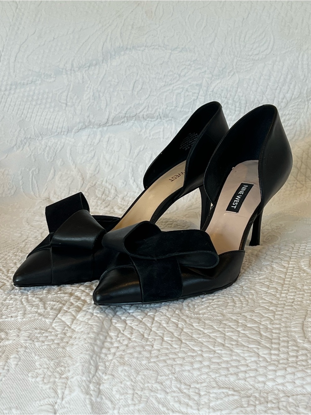 💙 Nine West Black Leather McFally d’Orsay Pumps Suede Bow Pointed Toe Size 10